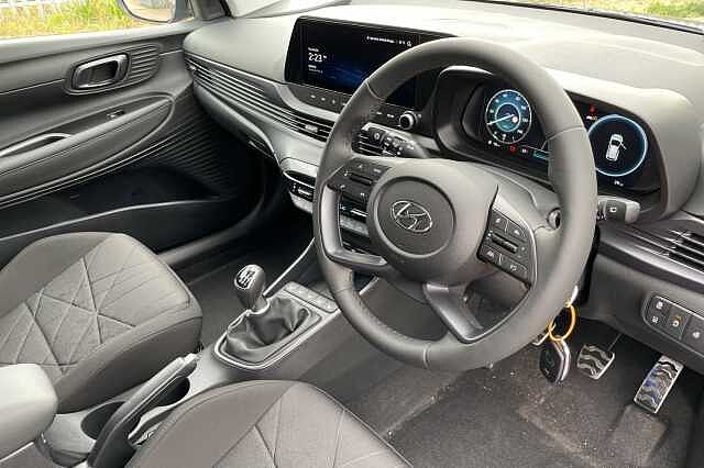 Hyundai Bayon 1.0 T-GDi (100ps) Premium 48 Volt MHEV