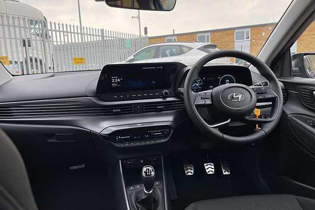 Hyundai Bayon 1.0 T-GDi (100ps) Premium 48 Volt MHEV