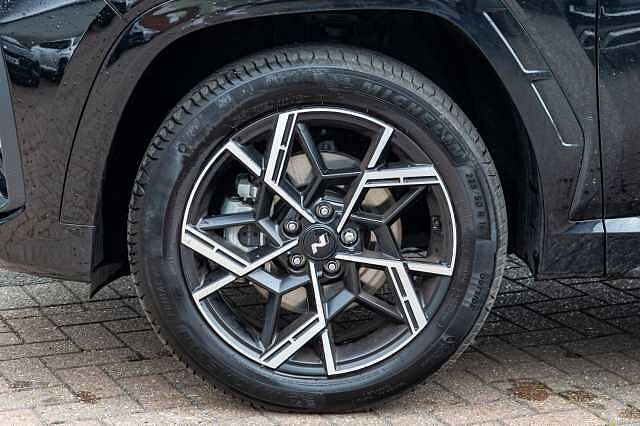 Hyundai Tucson Estate 1.6T Plug-in Hybrid N Line 5dr 4WD Auto