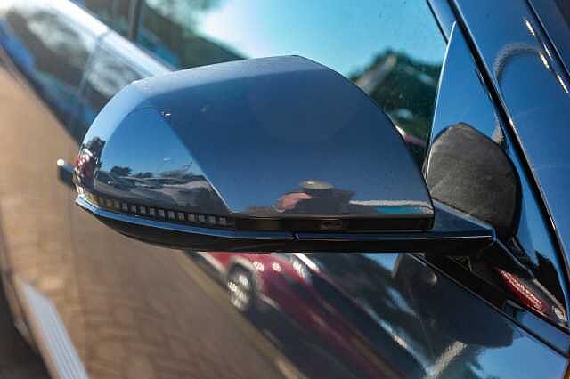 Hyundai Ioniq 5 Electric Hatchback 239kW Ultimate 84 kWh 5dr AWD Auto