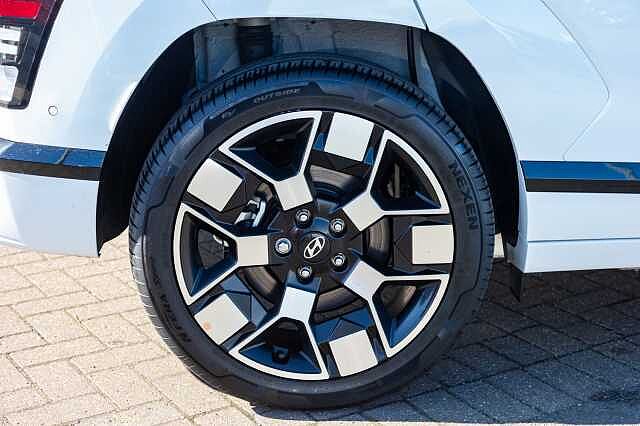 Hyundai KONA E (218ps) Ultimate