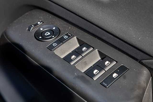 Hyundai Kona Hatchback 1.6T 138 N Line S 5dr DCT