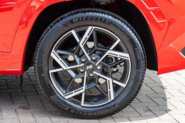 Hyundai Tucson 1.6T Plug-in Hybrid N Line S 5dr Auto