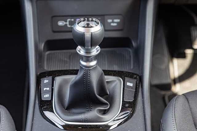 Hyundai Tucson 1.6T Premium 5dr