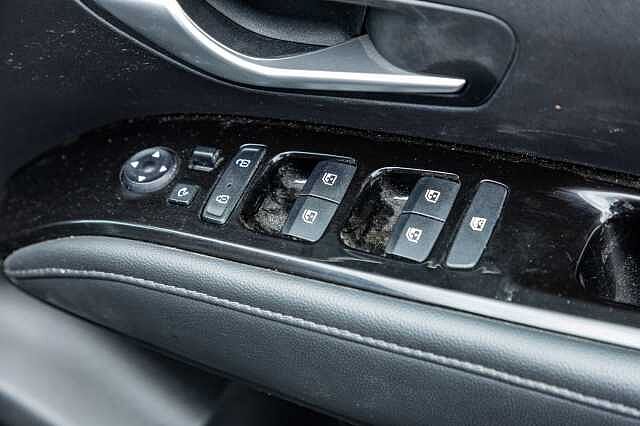 Hyundai TUCSON HYBRID 1.6 T-GDi (150ps) Premium 48Volt iMT