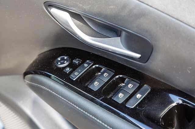 Hyundai TUCSON HYBRID 1.6 T-GDi (150ps) Ultimate