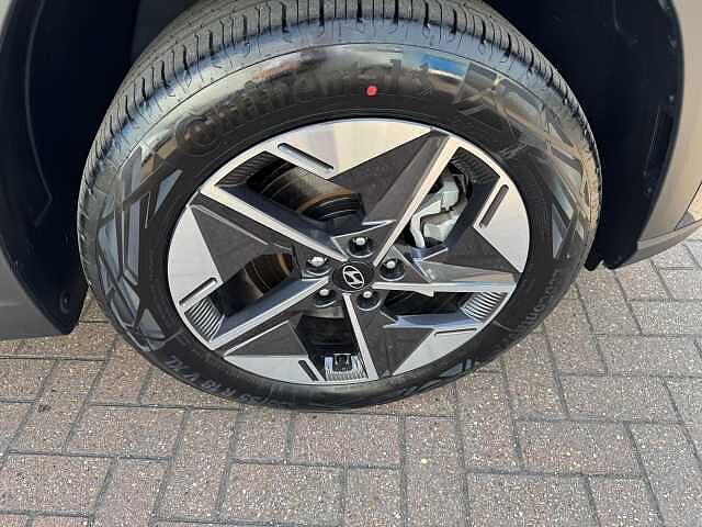 Hyundai TUCSON 1.6T 48V MHD Premium 5dr DCT