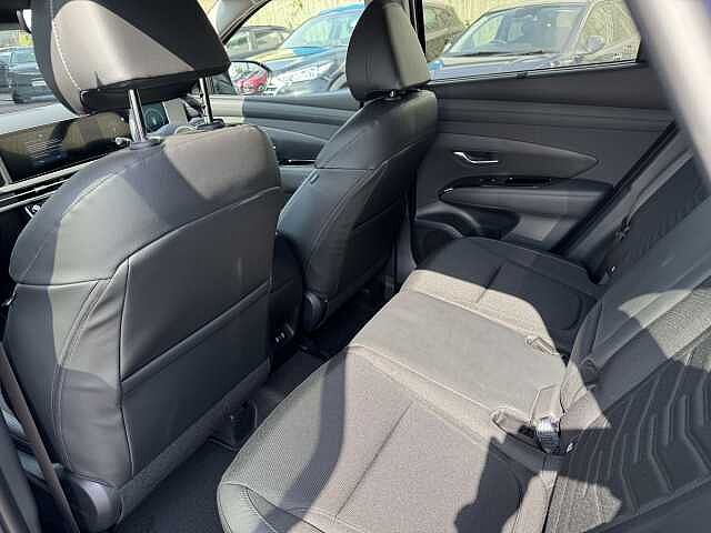 Hyundai TUCSON 1.6T 48V MHD Premium 5dr DCT
