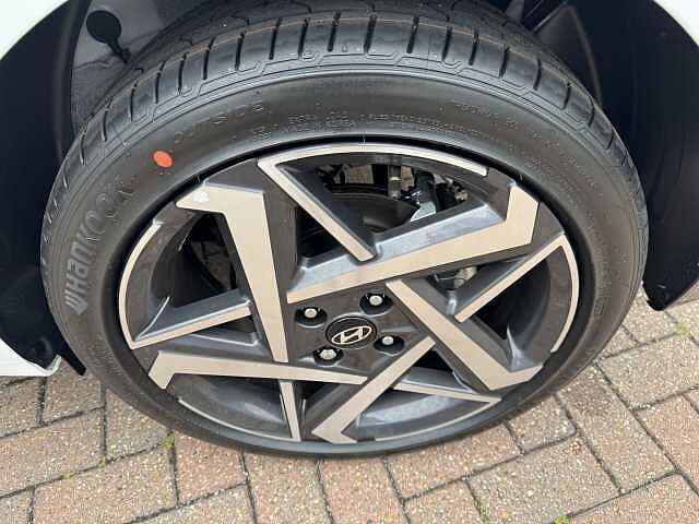 Hyundai i20 1.0T GDi Premium 5dr