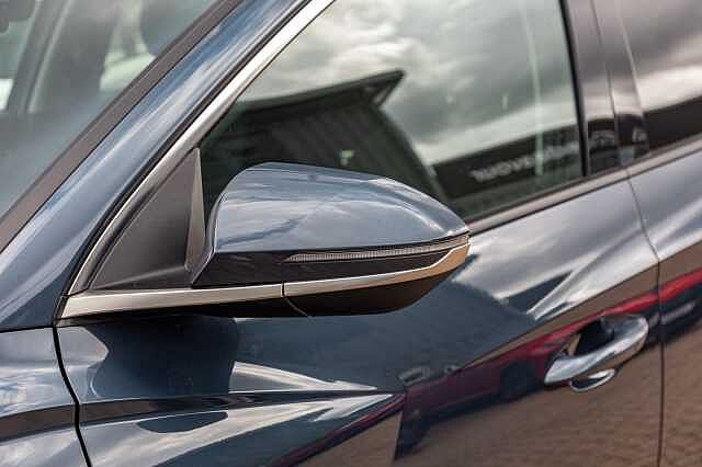 Hyundai TUCSON 1.6 TGDi Hybrid 230 Premium 5dr 2WD Auto