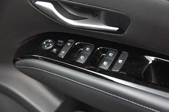 Hyundai TUCSON 1.6 TGDi Hybrid 230 Premium 5dr 2WD Auto