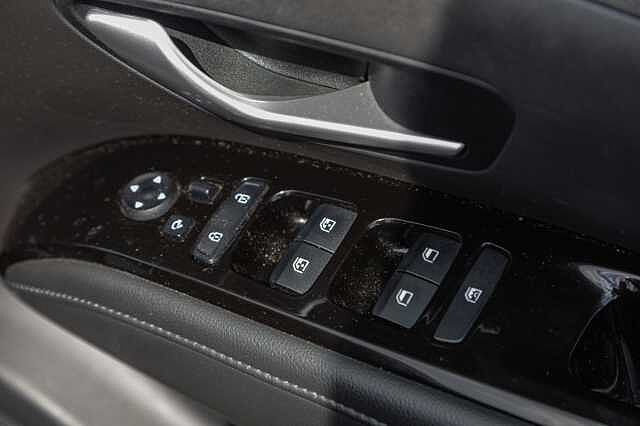 Hyundai TUCSON 1.6 TGDi Hybrid 230 SE Connect 5dr 2WD Auto