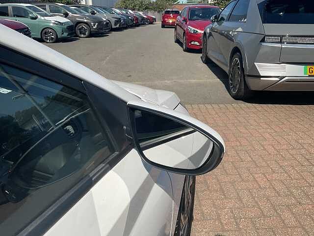 Hyundai i20 1.0T GDi Advance 5dr