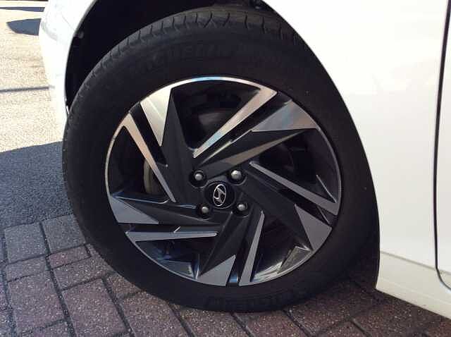 Hyundai i20 1.0T GDi 48V MHD SE Connect 5dr DCT