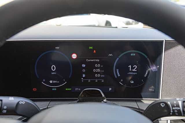 Hyundai SANTA FE 1.6 TGDi Plug-in Hybrid Ultimate 5dr 4WD Auto