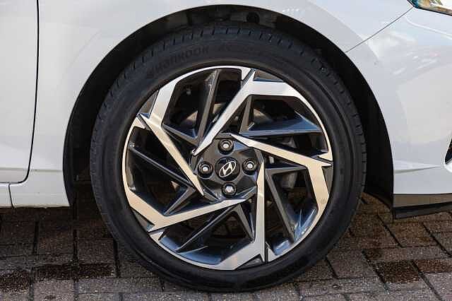 Hyundai i20 1.0T GDi 48V MHD Premium 5dr