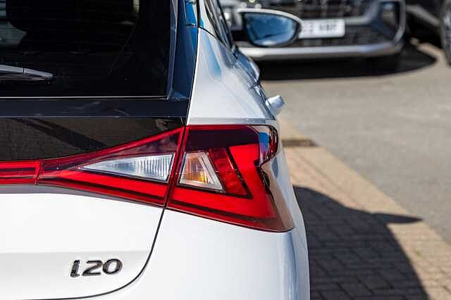 Hyundai i20 1.0T GDi 48V MHD Premium 5dr