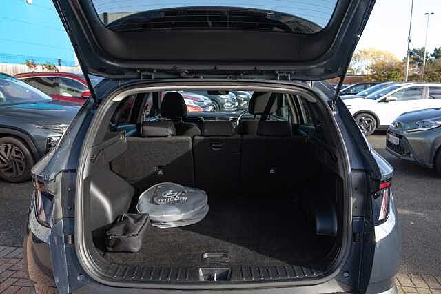 Hyundai TUCSON 1.6 TGDi Plug-in Hybrid Premium 5dr 4WD Auto