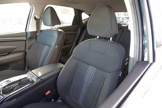 Hyundai TUCSON 1.6 TGDi Plug-in Hybrid Premium 5dr 4WD Auto