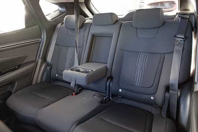 Hyundai TUCSON 1.6 TGDi Plug-in Hybrid Premium 5dr 4WD Auto