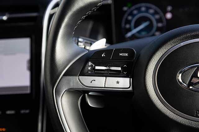 Hyundai TUCSON 1.6 TGDi Plug-in Hybrid Premium 5dr 4WD Auto
