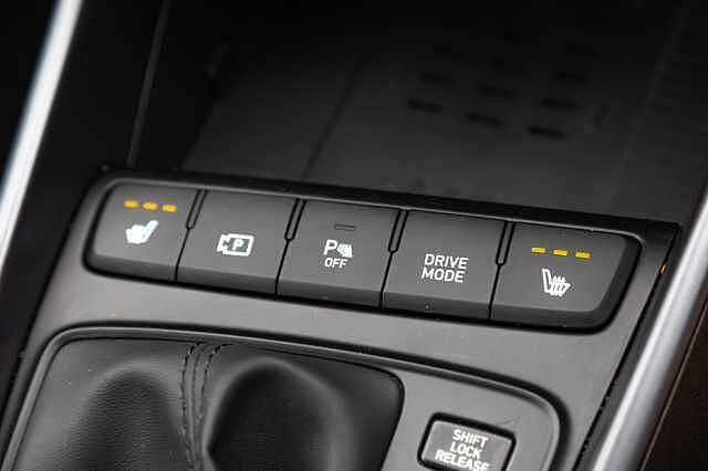 Hyundai BAYON 1.0 TGDi 48V MHEV Premium 5dr DCT