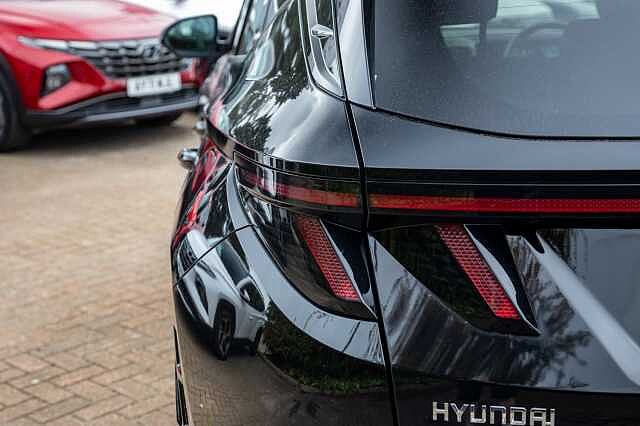 Hyundai TUCSON 1.6 TGDi Hybrid 230 N Line S 5dr 2WD Auto Phantom Black