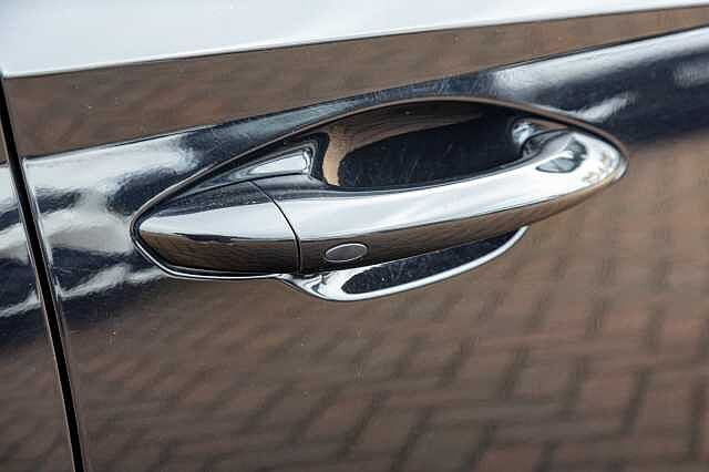 Hyundai TUCSON 1.6 TGDi Hybrid 230 N Line S 5dr 2WD Auto Phantom Black