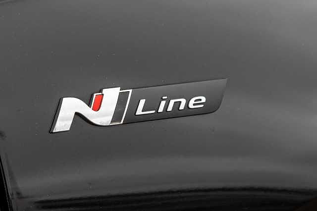 Hyundai TUCSON 1.6 TGDi Hybrid 230 N Line S 5dr 2WD Auto Phantom Black