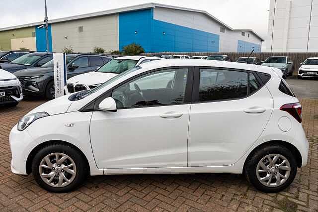 Hyundai i10 1.0 SE 5dr