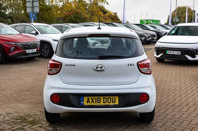 Hyundai i10 1.0 SE 5dr