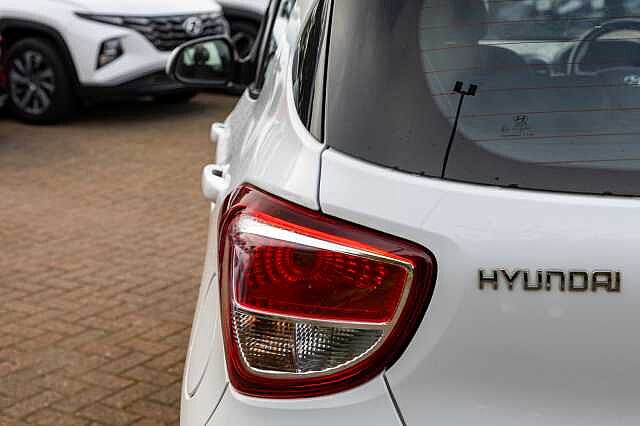 Hyundai i10 1.0 SE 5dr