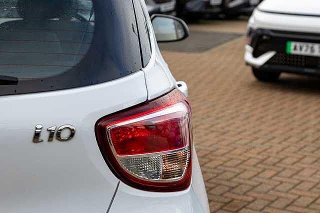 Hyundai i10 1.0 SE 5dr