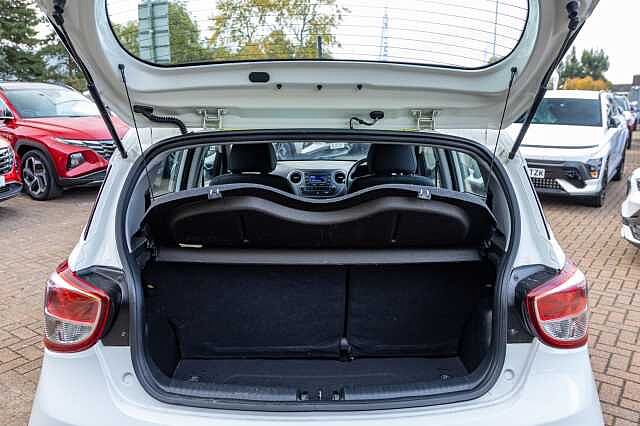 Hyundai i10 1.0 SE 5dr