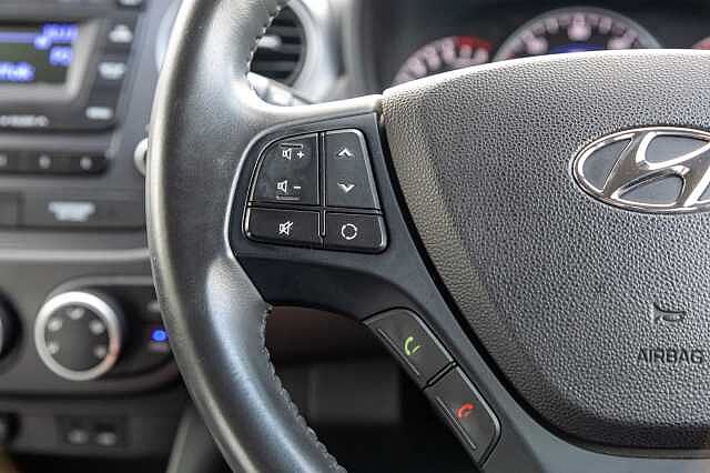 Hyundai i10 1.0 SE 5dr