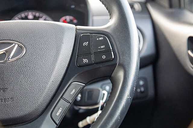 Hyundai i10 1.0 SE 5dr