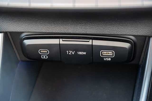 Hyundai BAYON 1.0 TGDi Premium 5dr