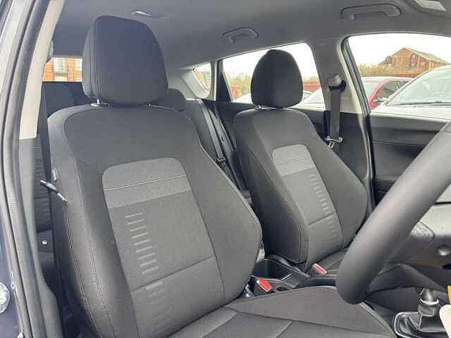 Hyundai Bayon Hatchback 1.0 TGDi Advance 5dr