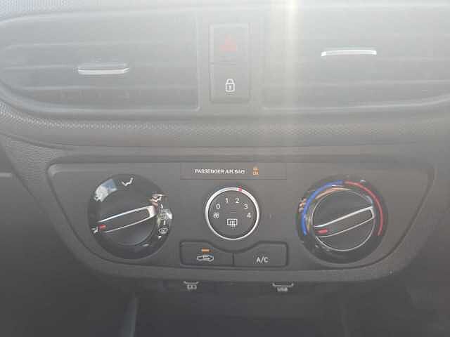 Hyundai i10 1.0 [63] Advance 5dr Auto [Nav]