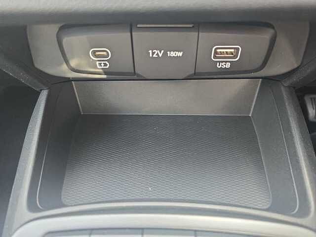 Hyundai i10 1.0 [63] Advance 5dr Auto [Nav]