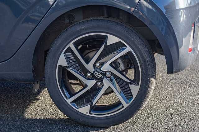 Hyundai i10 1.0 [63] Premium 5dr Auto [Nav]