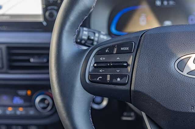 Hyundai i10 1.0 [63] Premium 5dr Auto [Nav]