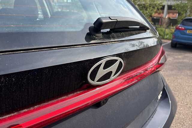 Hyundai i20 1.0T GDi Advance 5dr