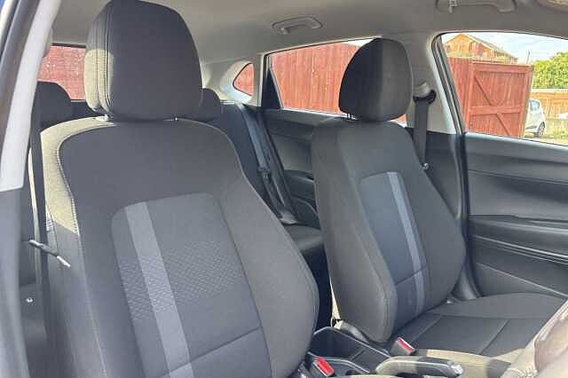 Hyundai i20 1.0T GDi Advance 5dr