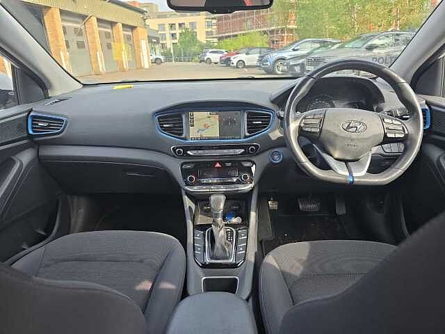 Hyundai IONIQ 1.6 GDi Hybrid Premium 5dr DCT