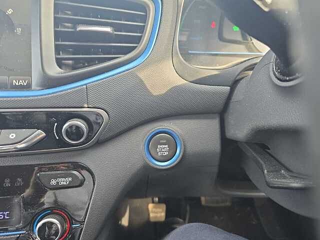 Hyundai IONIQ 1.6 GDi Hybrid Premium 5dr DCT