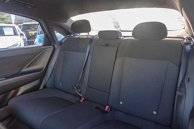 Hyundai IONIQ 6 E (228ps) Premium 77kWh (Single Motor) RWD