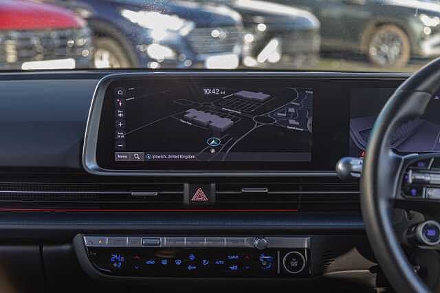 Hyundai IONIQ 6 E (228ps) Premium 77kWh (Single Motor) RWD