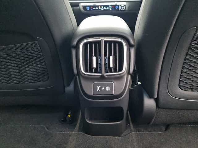 Hyundai IONIQ 6 E (228ps) Premium 77kWh (Single Motor) RWD