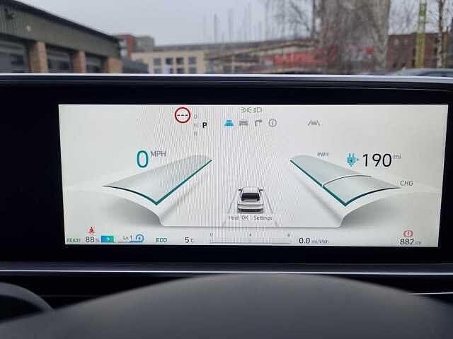 Hyundai IONIQ 6 E (228ps) Premium 77kWh (Single Motor) RWD